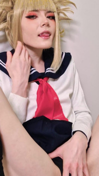 Predator Himiko Toga Is in Search of Prey, but No One Minds if the Prey Comes to Her