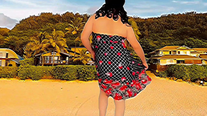 Kitty_Cross: Transsexuală dulce dansând în Fairy Lights de culoare curcubeu