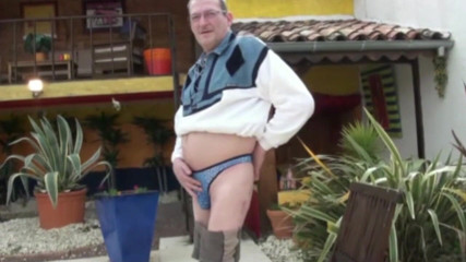 AMATOR PORN MADE IN FRANCE: Two sexy French twinks fucking outdoor with Stepdaddy watching them