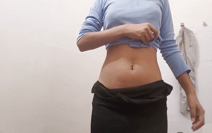 desigirl93: Hodně vody vychází z mé kundičky, šel jsem na záchod a...