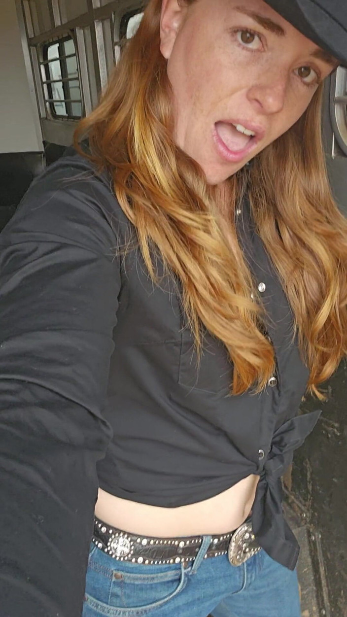 NaughtyRedFarmgirl: Redhead Wets Heand Squirting Through Them Before Steipping and Fucking...