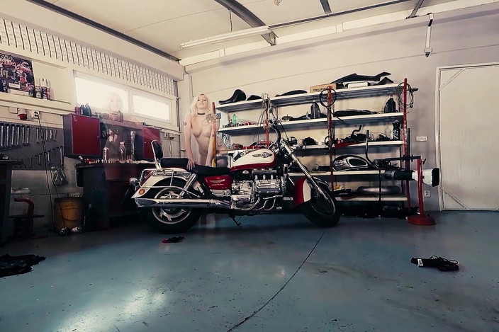 Bikes And Babes TV: 3dvr - 027 - Daisy Lee