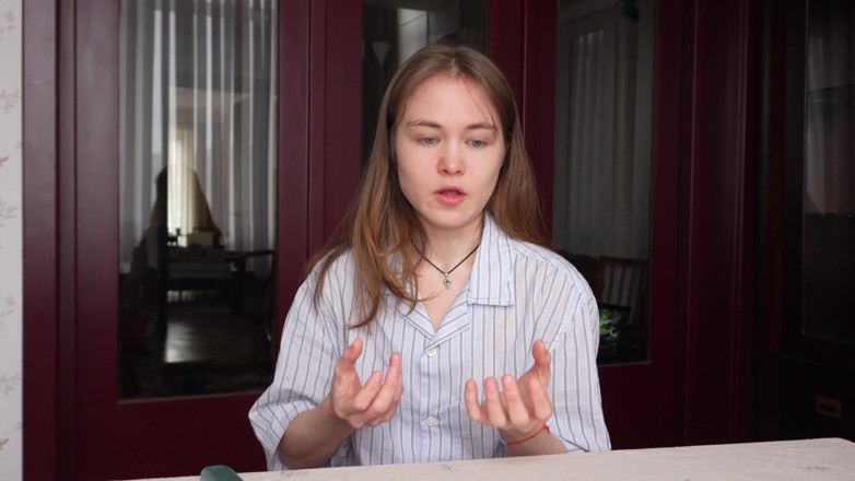 Kira Stone: Sanki bir penis saatlerce ayakta duruyor gibi??? Ben de istiyorum!...