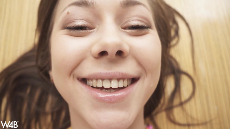 Watch4beauty: Saucy Girl