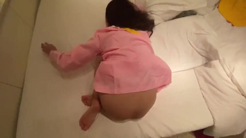 MinamiCrossdresser: Aya krijgt een ondeugende lerares om haar te leren seks...