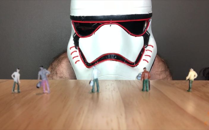 Adam Castle Solo: Stormtrooper géant, pet dom et anal vore