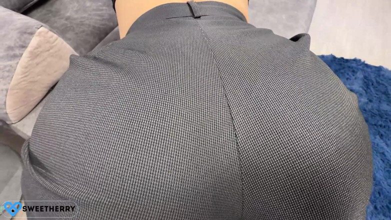 SweetHerry: She took off her shorts and showed me her big...