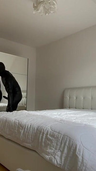 Tapette en caoutchouc noir