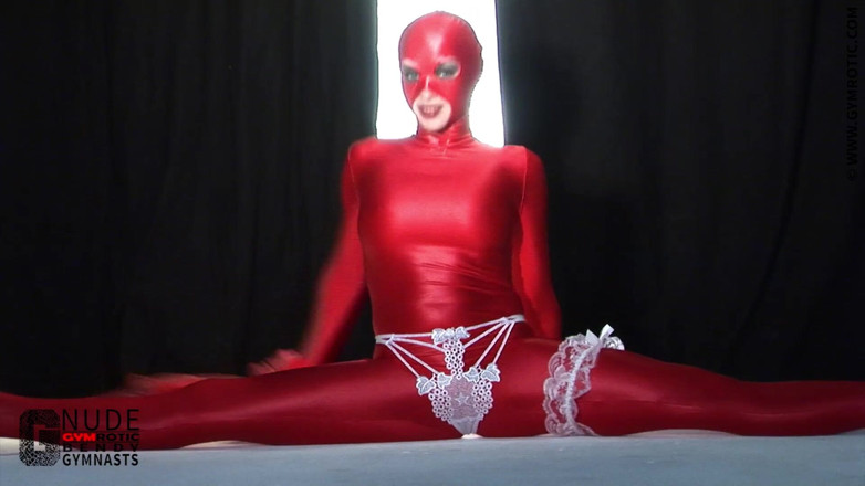 ZentaiDolls: Zentai roșu