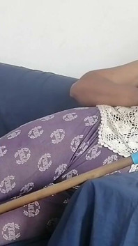 Desi bhabhi beschloss, stiefbruder eine chance zu haben