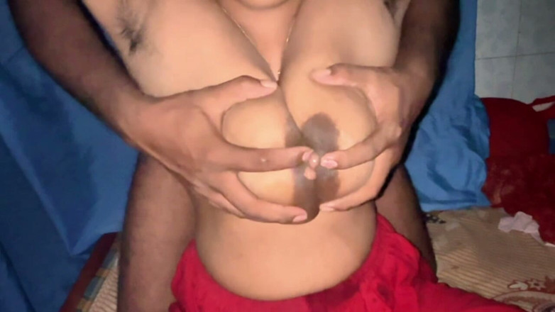 Hot_rana002: Soția mea sexy cu țâțe mari