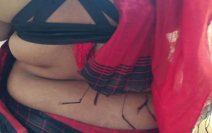 Aria Mia: 편지를 고치는 동안 편지 제작자를 떠나는 섹시한 새엄마 - 서비스맨을 타고 있는 인도 인도 핫한 아줌마 카우걸