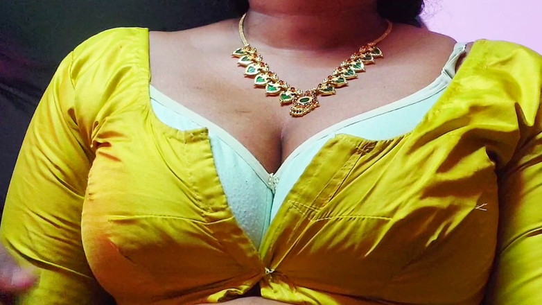 Desi Mohini: Indian Aunty Enjoying with Neighbour