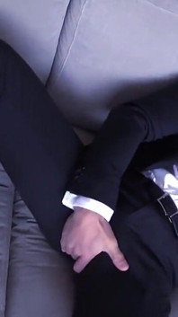MENATPLAY - Il barbuto adatto Hector De Silva viene sulle sue scarpe
