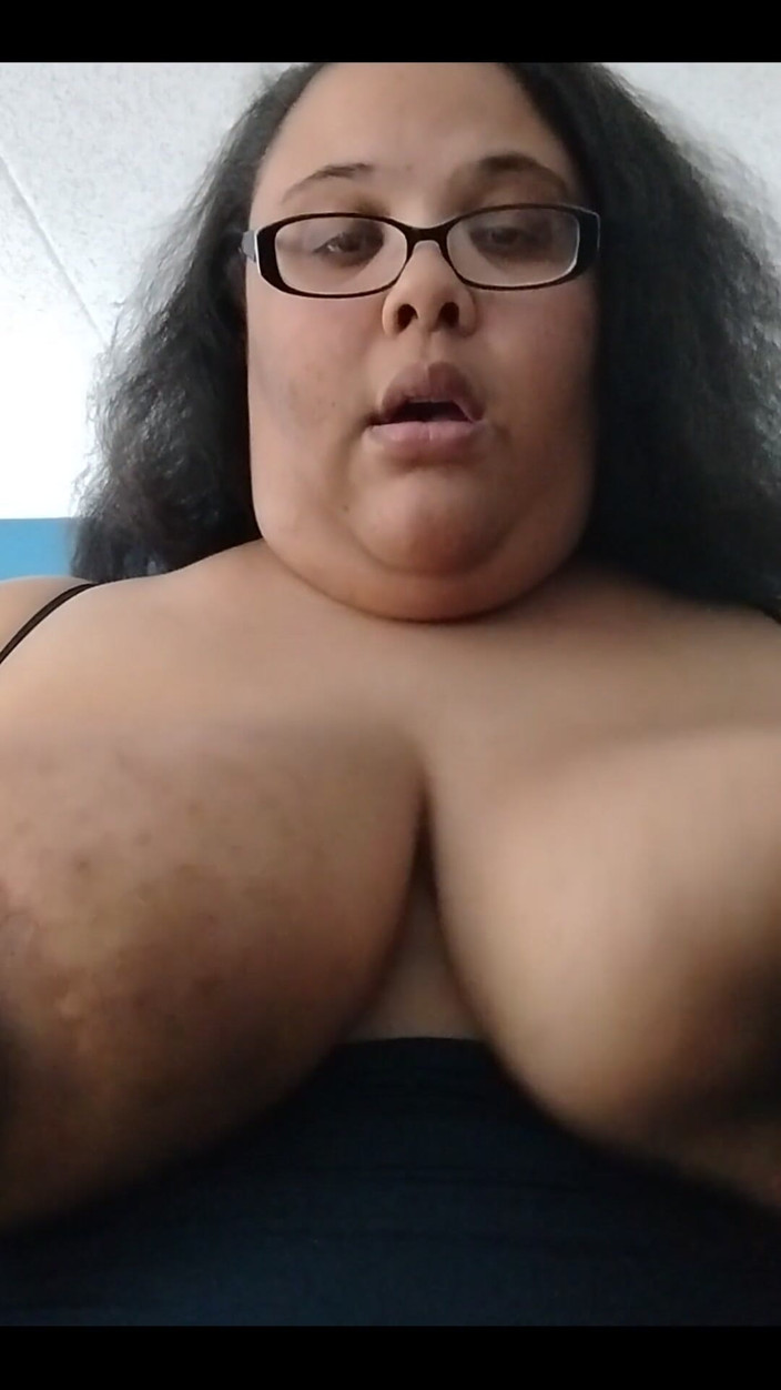 Jessica pigslut: Grote tieten