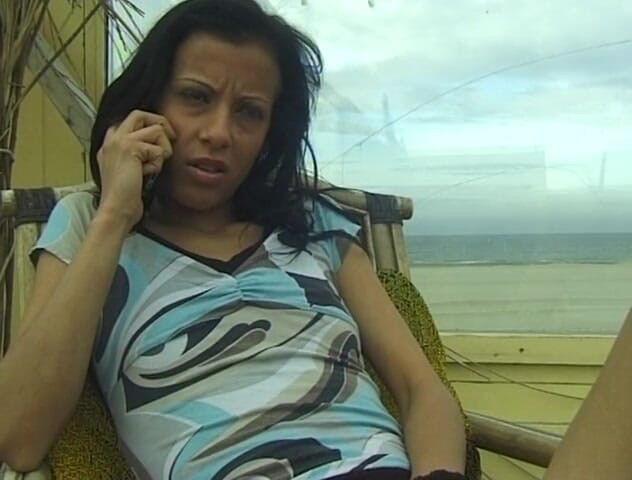 Flash Model Amateurs: Küçük memeli ateşli piliç telefonda konuşuyor