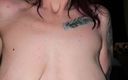 UK hotrod: Nackter cowgirl-orgasmus zu einem großen creampie und dirtytalk