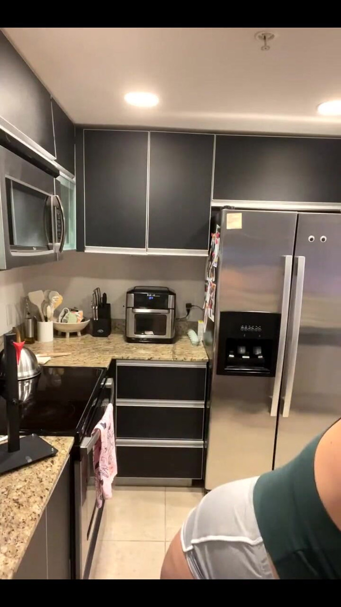 Dani Valentina: Dani valentina ke saath laiv strim