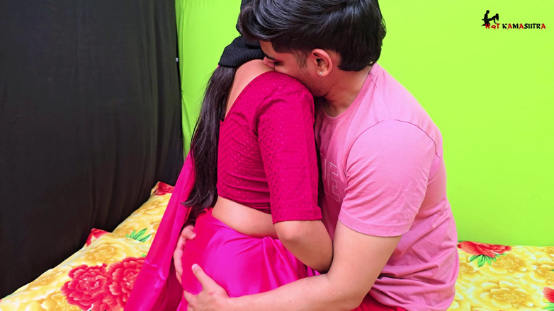 HOTKAMASUTRA: Memek sempit gadis india dientot habis-habisan sampai dicrot di dalam