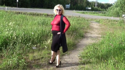 RedRoseRus: Flashing outdoor - Nylon lady walk 3