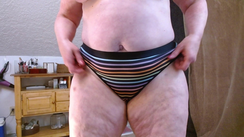 dawnskye1962: 2026년 4월 1385일 Dawnskye의 팬티 퍼레이드