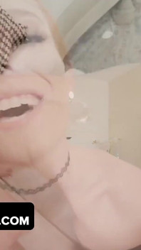 Hardcore backdoor - první anální sex nevlastní dcery, celý film