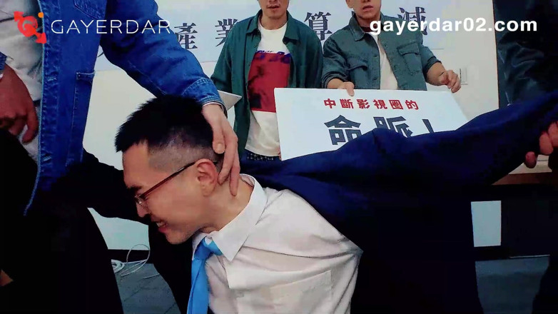 GAYERDAR: Gnews-002 Политик против ярости PPL Акт без презерватива