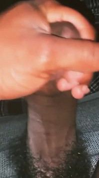 Pocierałem mój dildo BBC dick i szarpałem się