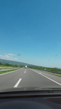 Kolik času čůrala na 14h road trip