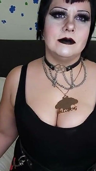 Got Cum Guzzler's 1st Bullbang Gang Bang