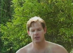 Alfacontent: MILF berambut merah yang cantik dikongkek dengan keras