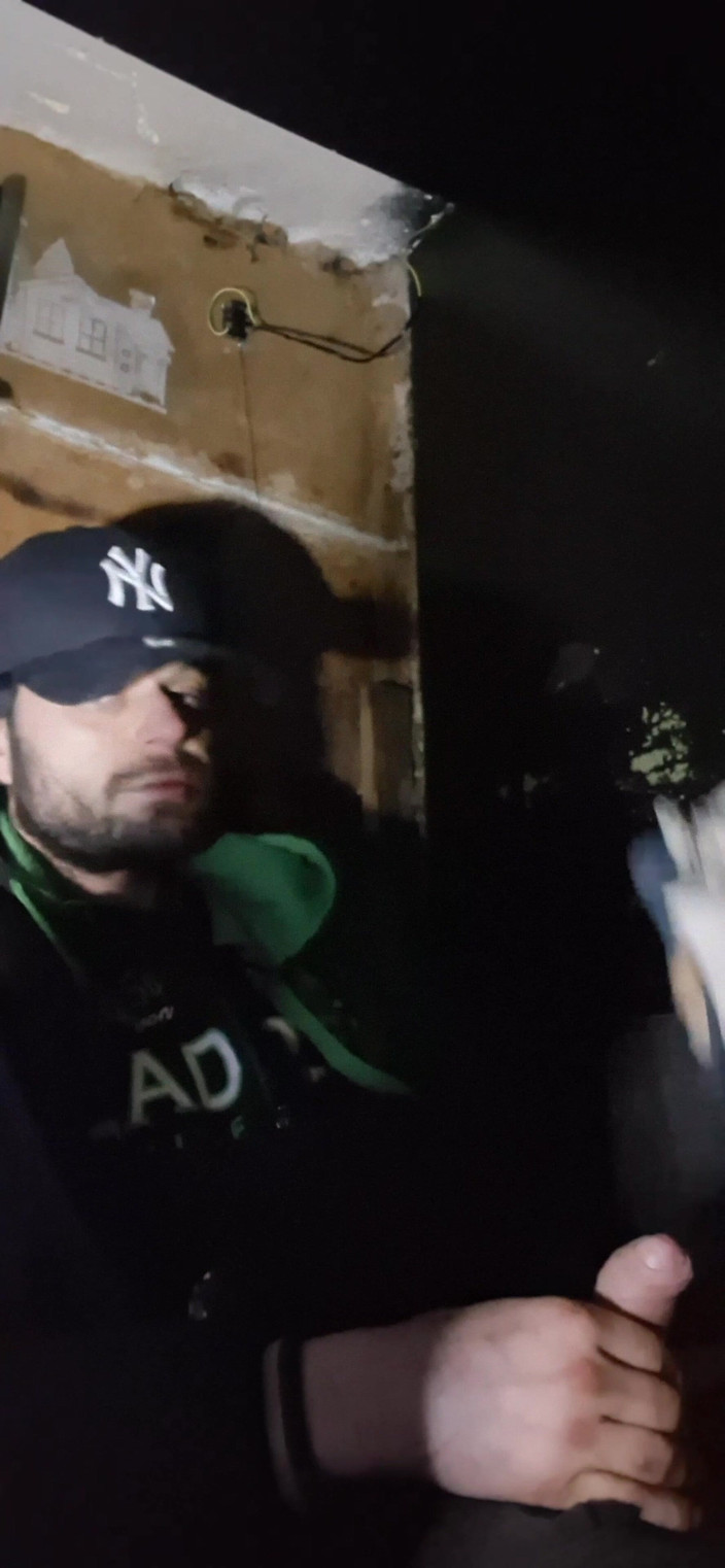 jerkofflover: Мой мегапотрясающий оргазм в моих туфлях Nike