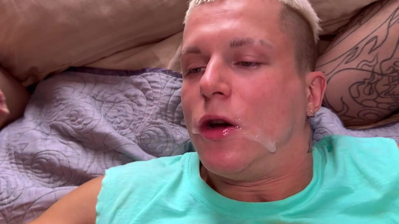 Sandro Jenner: Cumshot Collection with Stepdad and His Stepsons