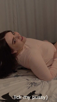 Scopo la mia ragazza in una figa piena di sperma di un altro uomo