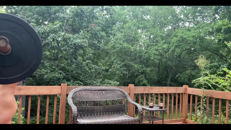 Lora Cross: ¡Los entrenamientos desnudos son los mejores entrenamientos!