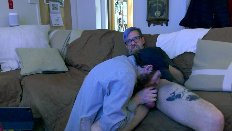 ActivateFun: Ser Follada Por Detrás Por Marido