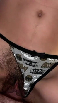 Pizdă păroasă inseminată