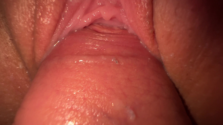 Mia Foster: Fuck stepsister's tight pussy