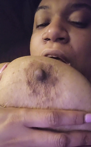 Josie4yourpleasure: Night Stream Dimulai