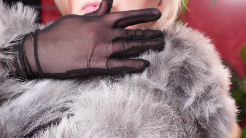 Arya Grander: हॉट फर कोट संग्रह - भाग 2. कामोत्तेजक milf(चोदने लायक मम्मी) Arya Grander