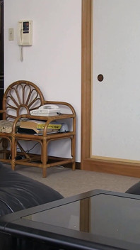 Japanese House MILF Potrzebują młodego kutasa, aby przelecieć jej mokrą cipkę