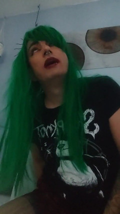 German Punk Tranny Gives Solo Sperm thumbnail