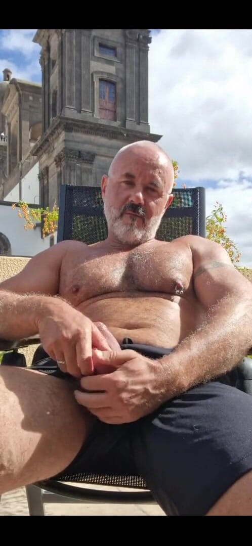 Mike Gross: Chill Time