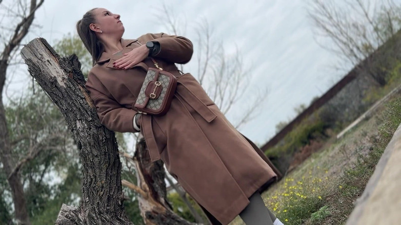 Hottie goddess: Street Sneeze Ecstasy, POV