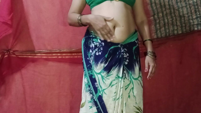 Rangeeli_Mangala: Bhabhi coraz napalona
