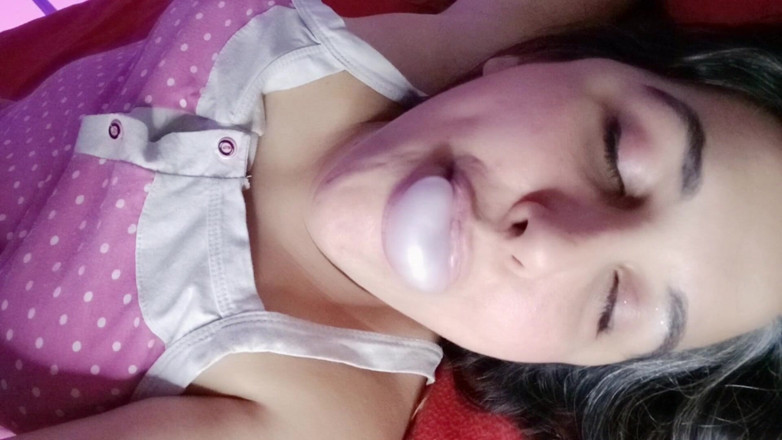 melu_world: Making Big Bubbles for You Before Bed - Bunny Looner