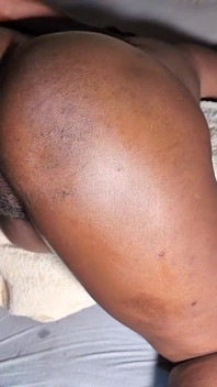 Mr Savana in anale Gia-massage