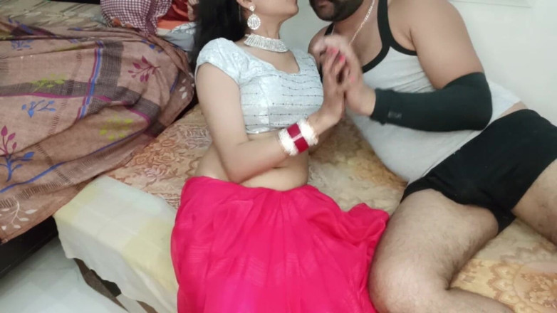 cuteindiancpl21: Karva Chauth, Spicel Movment, романтический поцелуй, жесткое лизание, трах сперма в киске