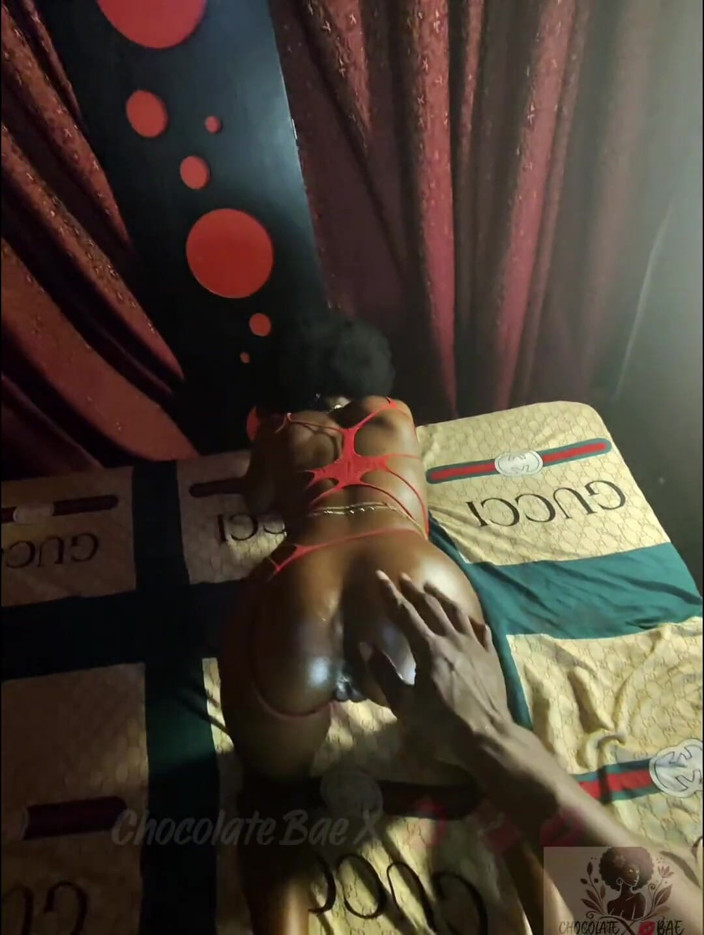 Naturelle Chocolat: Zaddy Digging BBC in My Tight Pussy Still My Pussy...