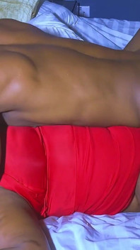A Thick Woman Enjoys Fucking a Muscular Boy